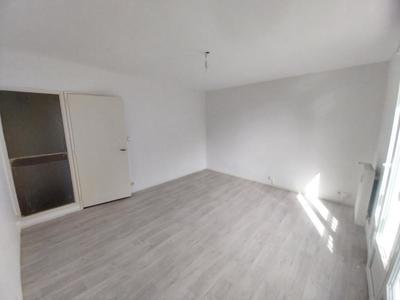 Appartement - 77 m² - 4 pièces