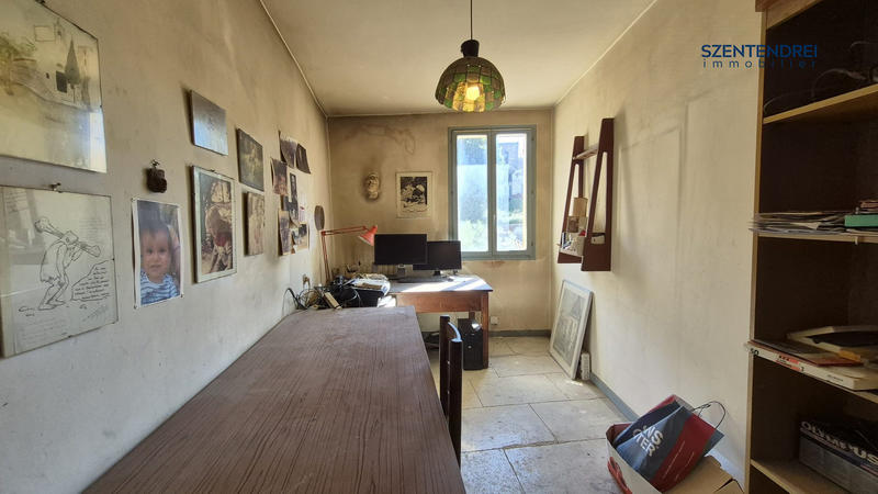Maison ancienne - 203 m² - 8 pièces