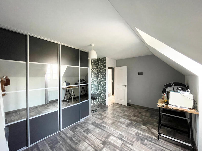 Maison - 174 m² - 7 pièces