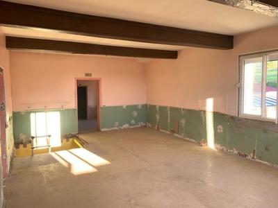 Appartement - 147 m² - 1 pièce