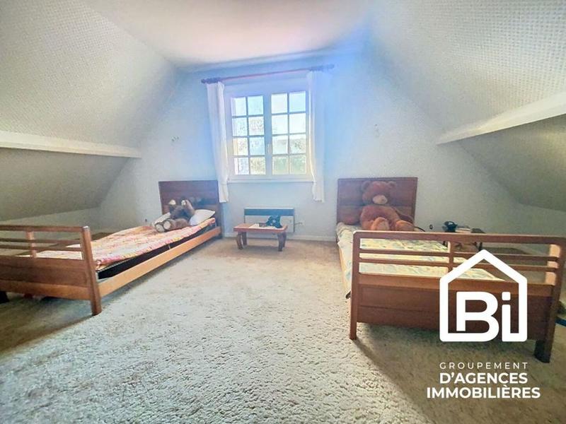 Maison - 140 m² - 6 pièces