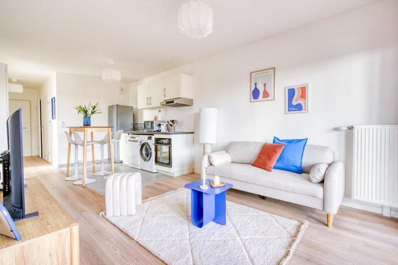 Chambre - 11 m² - 1 pièce