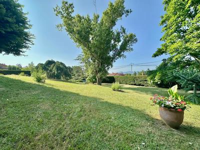 Maison - 167 m² - 6 pièces