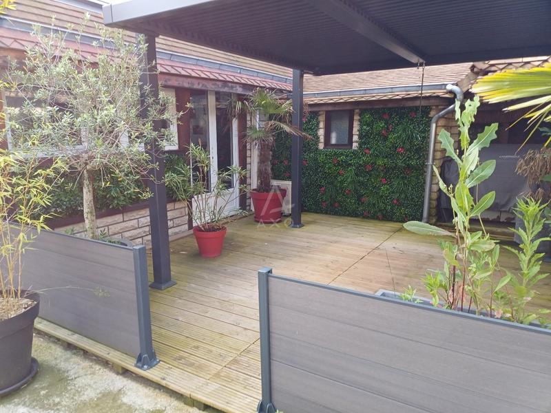 Propriété - 166 m² - 5 pièces