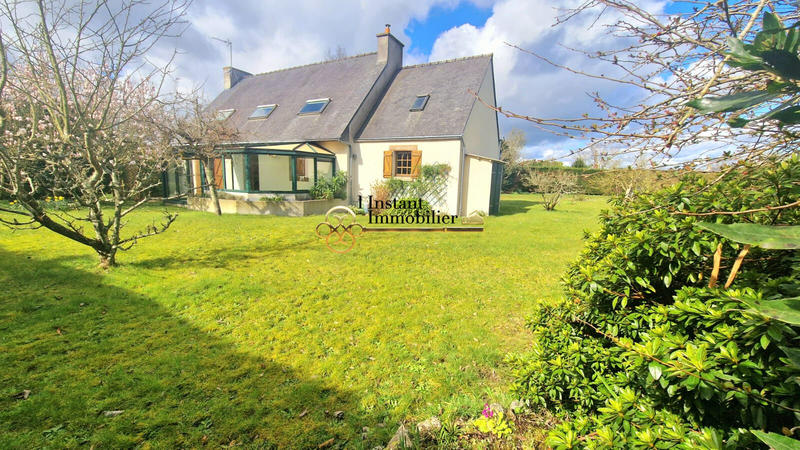 Maison - 164 m² - 8 pièces