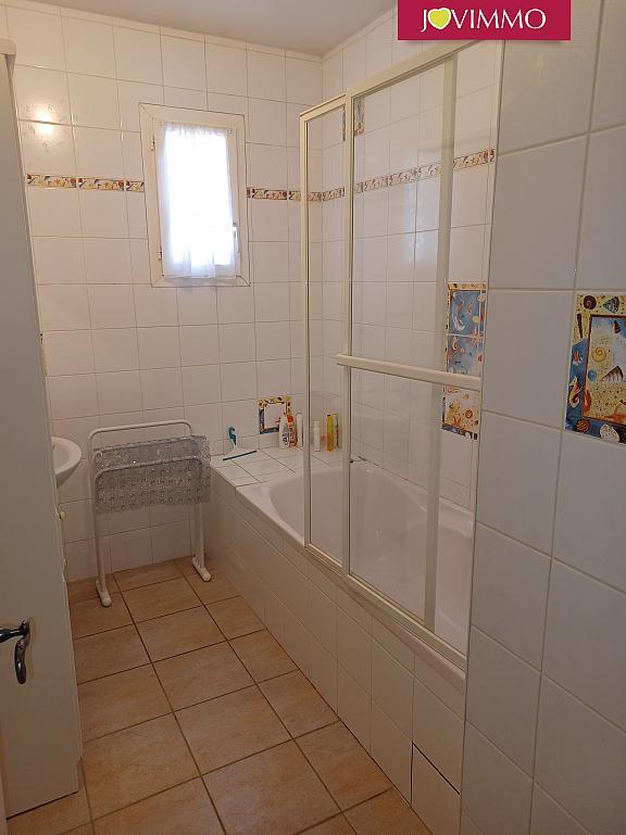 Maison - 205 m² - 7 pièces