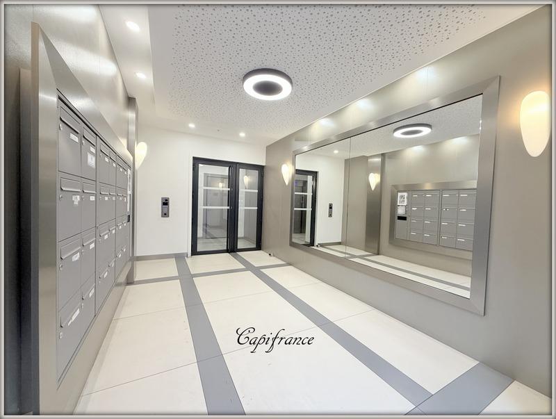 Appartement - 79 m² - 4 pièces