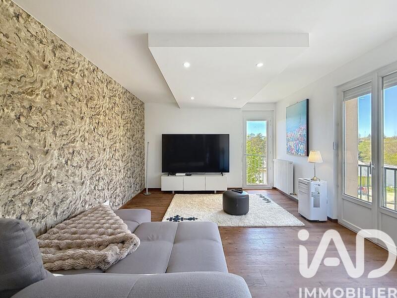 Appartement - 82 m² - 4 pièces