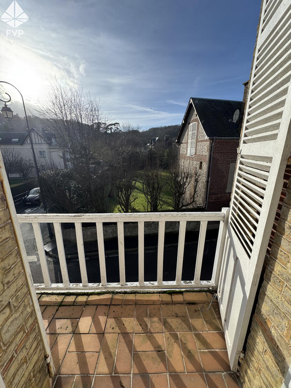 Maison - 136 m² - 7 pièces