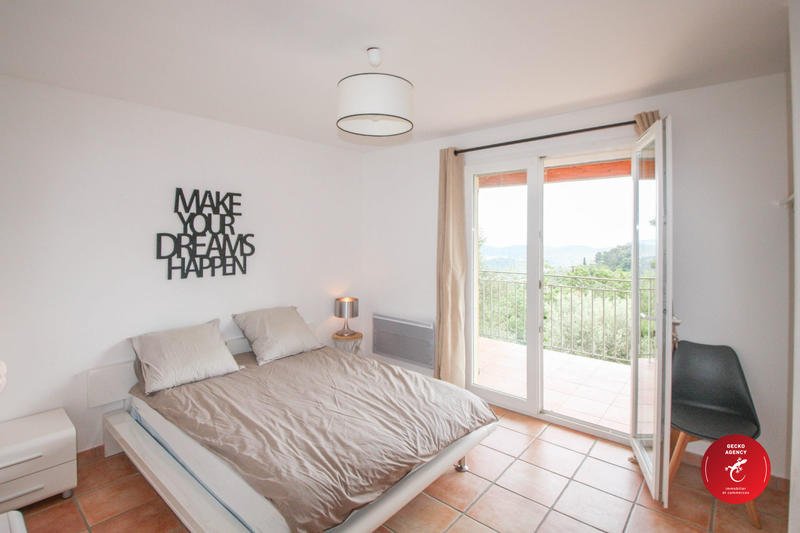 Villa - 79 m² - 3 pièces