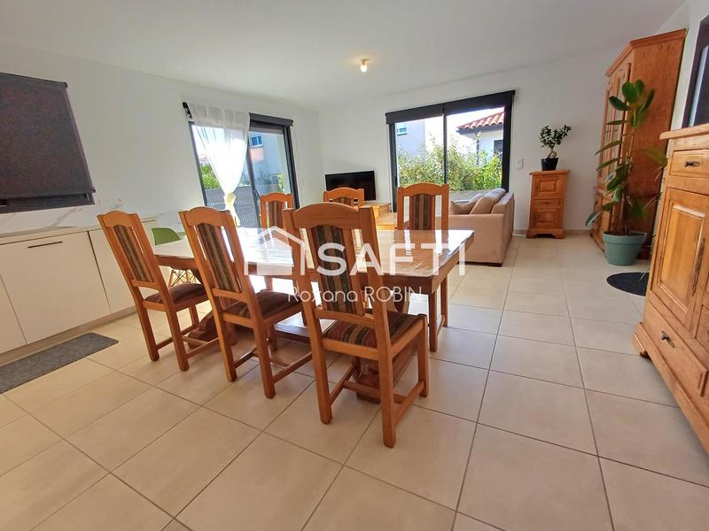 Maison - 83 m² - 4 pièces