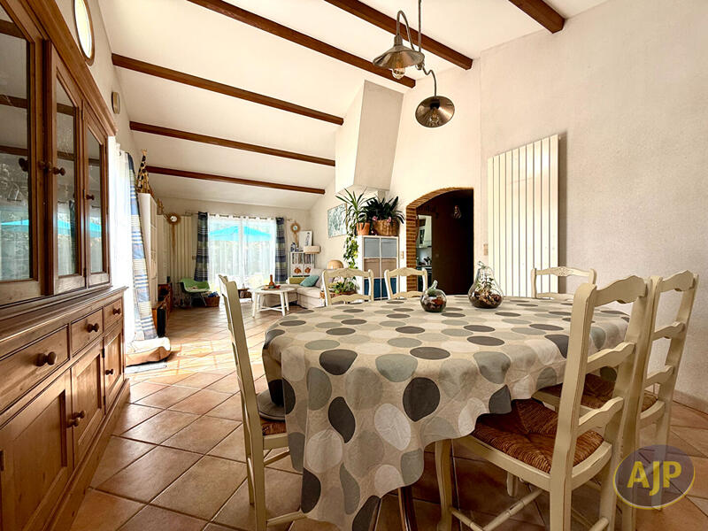 Maison - 130 m² - 6 pièces