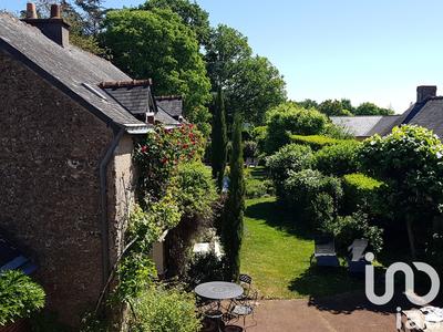 Maison - 216 m² - 13 pièces