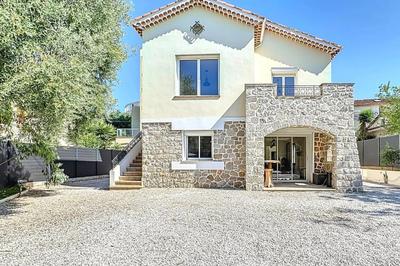 Villa - 230 m² - 7 pièces