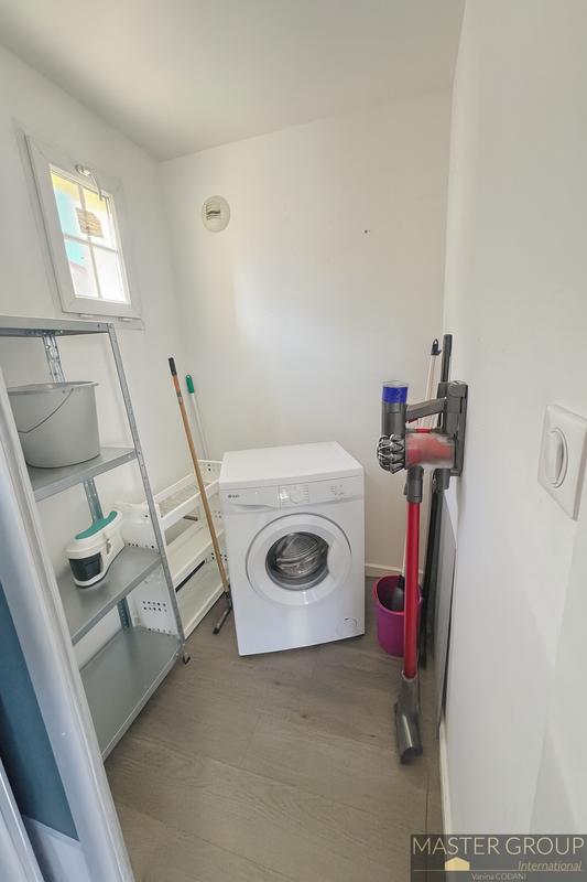 Triplex - 94 m² - 4 pièces