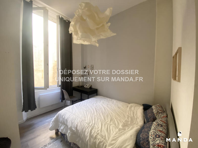 Chambre - 10 m² - 6 pièces