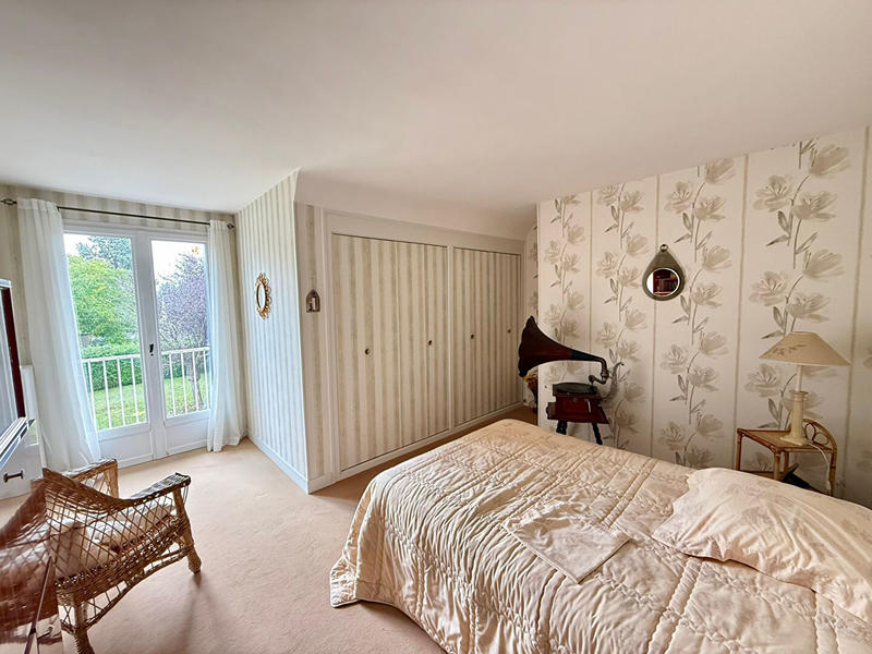 Maison - 140 m² - 7 pièces