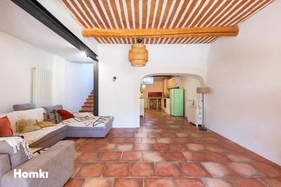 Maison de village - 180 m² - 7 pièces