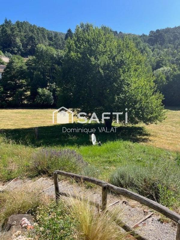 Maison - 457 m² - 16 pièces