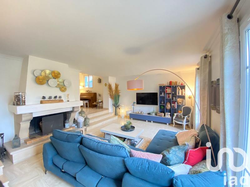 Maison - 143 m² - 6 pièces