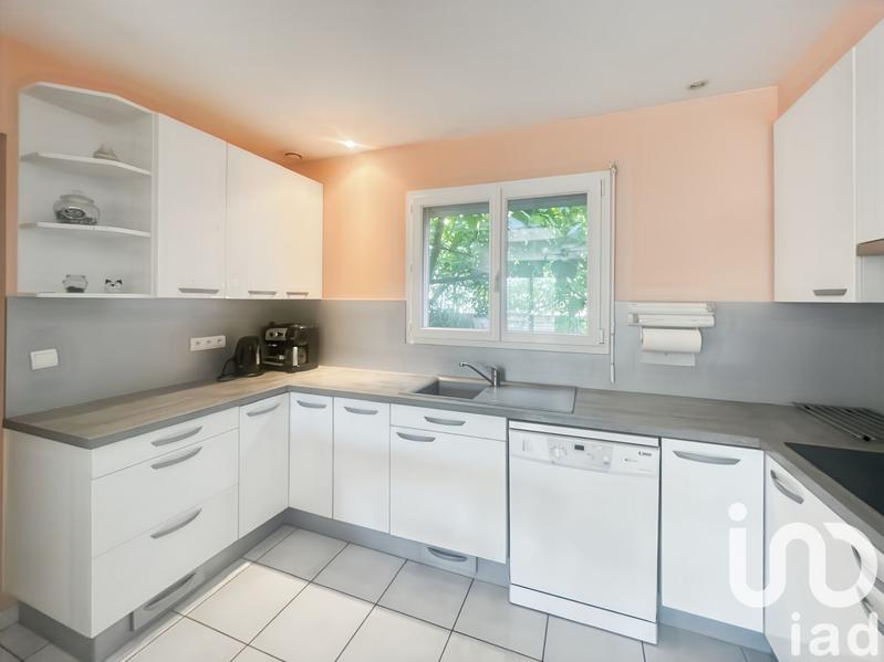 Maison - 176 m² - 8 pièces