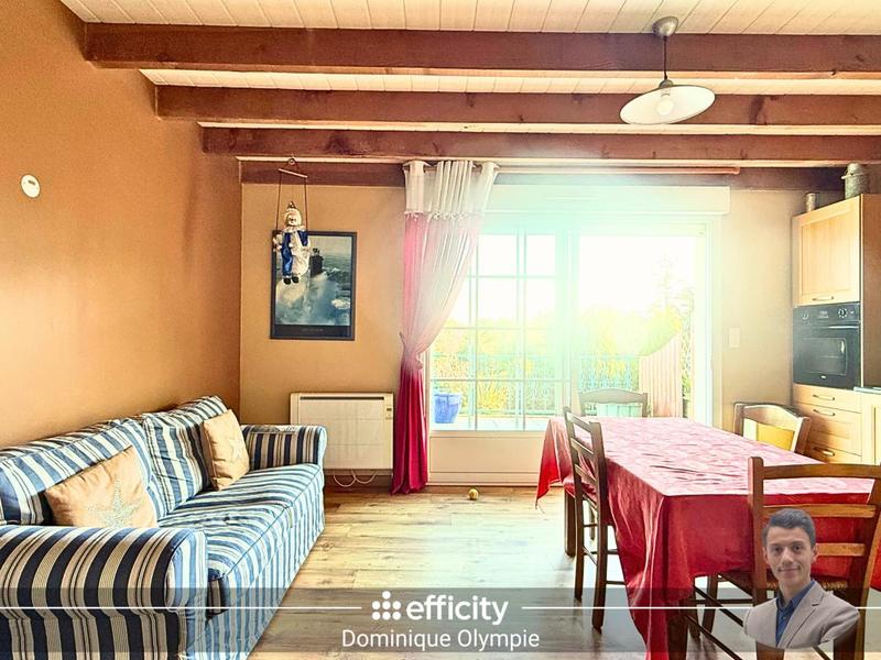 Maison - 340 m² - 16 pièces