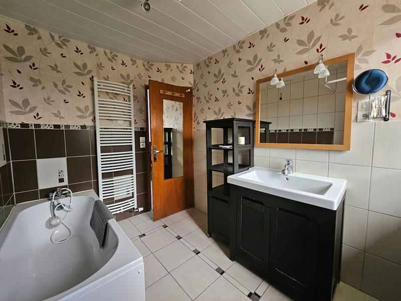 Maison - 107 m² - 5 pièces