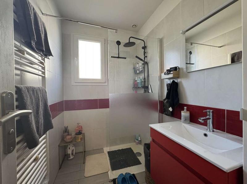 Maison - 87 m² - 4 pièces