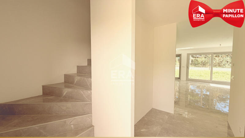 Maison - 139 m² - 5 pièces