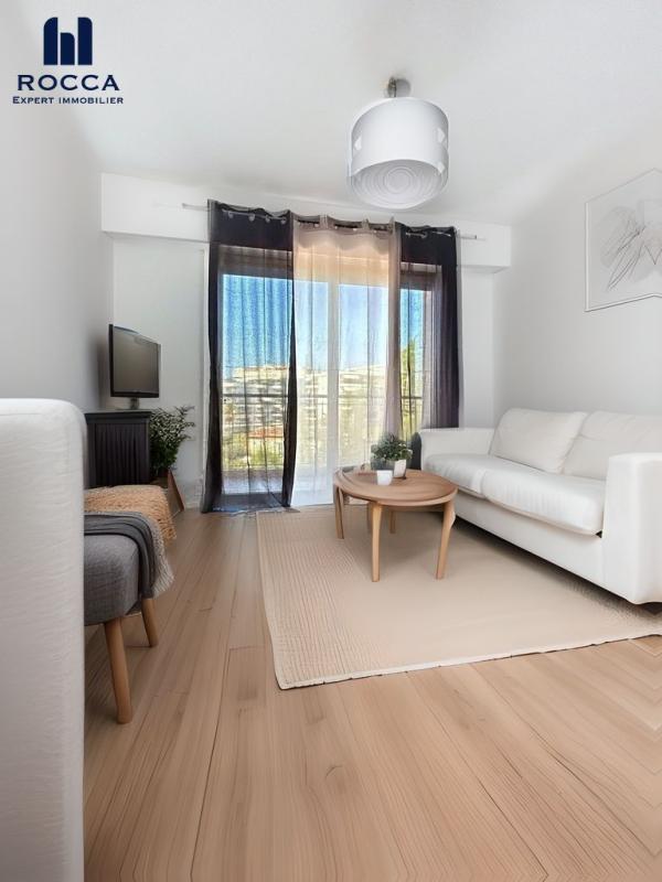 Studio - 18 m² - 1 pièce