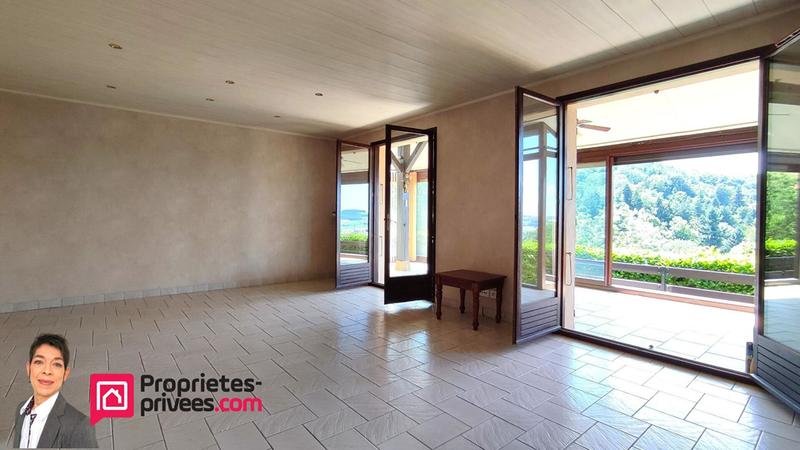 Maison - 140 m² - 7 pièces