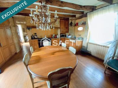 Maison - 160 m² - 7 pièces