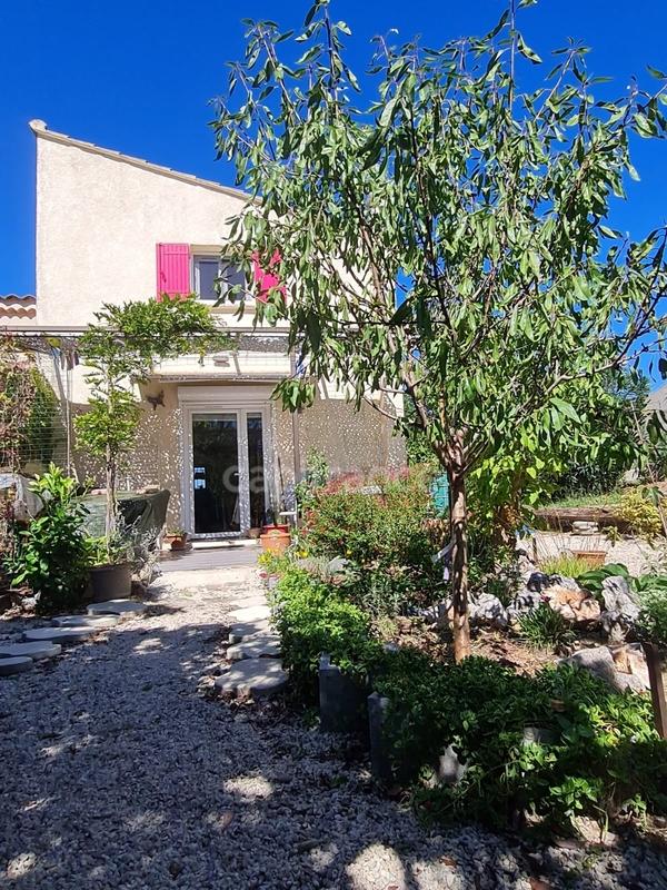 Maison - 79 m² - 4 pièces