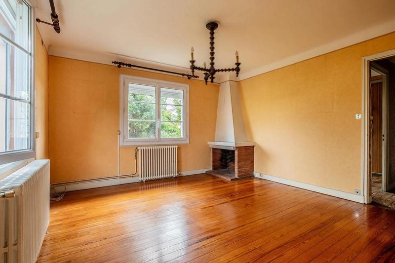 Maison - 80 m² - 5 pièces