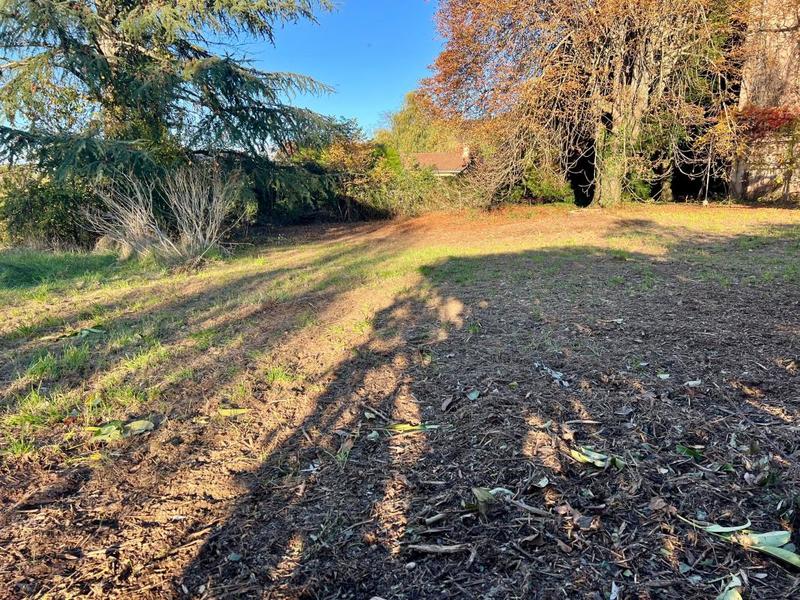Terrain constructible - 651 m²