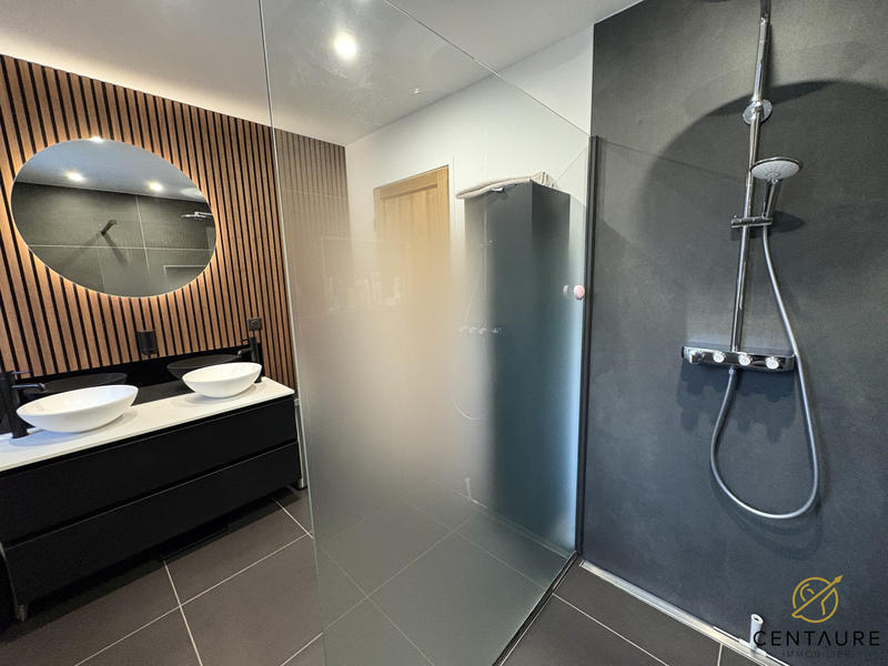 Maison - 156 m² - 6 pièces