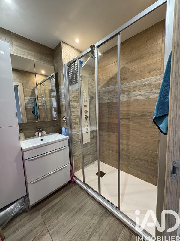 Appartement - 70 m² - 3 pièces