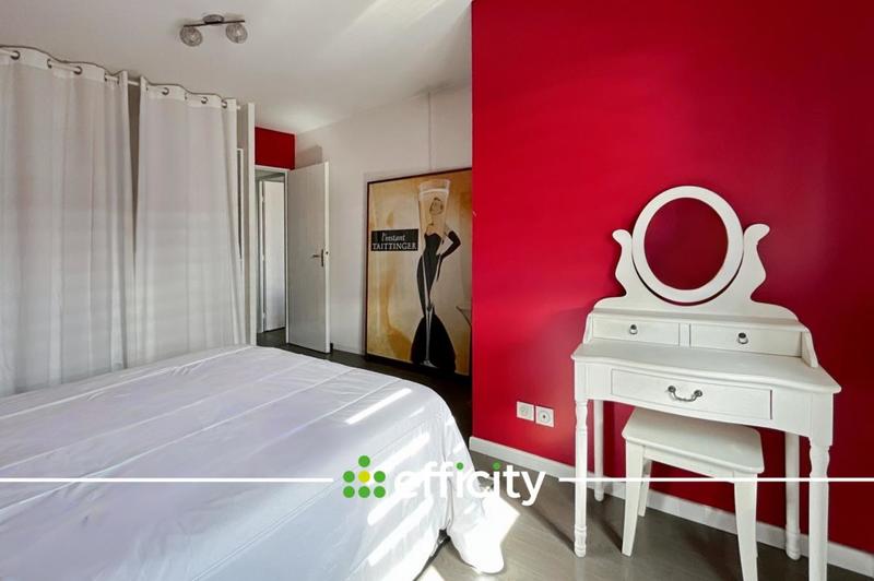 Maison - 84 m² - 4 pièces