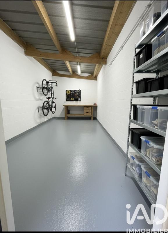 Maison - 93 m² - 4 pièces