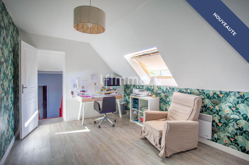 Pavillon - 156 m² - 7 pièces