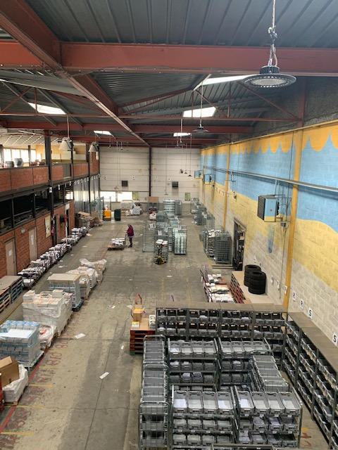 Local d'activité / Entrepôt - 1 121 m²