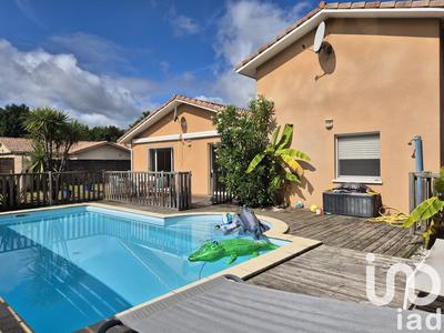 Maison - 100 m² - 5 pièces