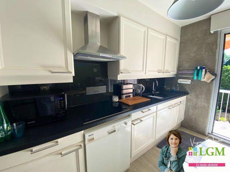 Appartement - 86 m² - 3 pièces