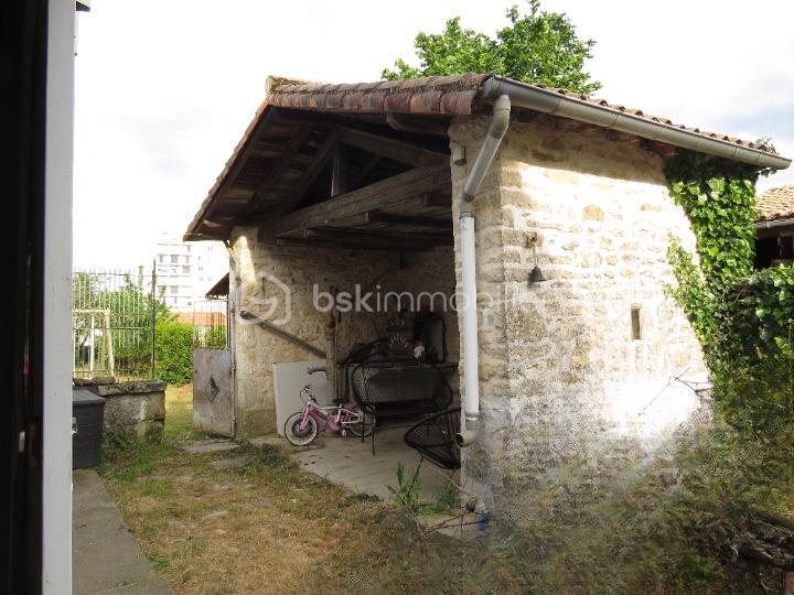 Longère - 97 m² - 6 pièces