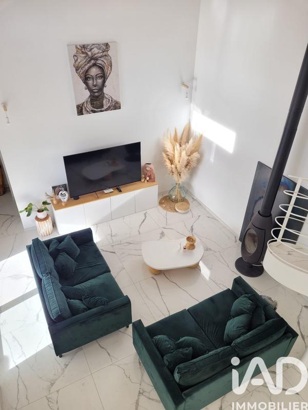 Maison - 182 m² - 6 pièces