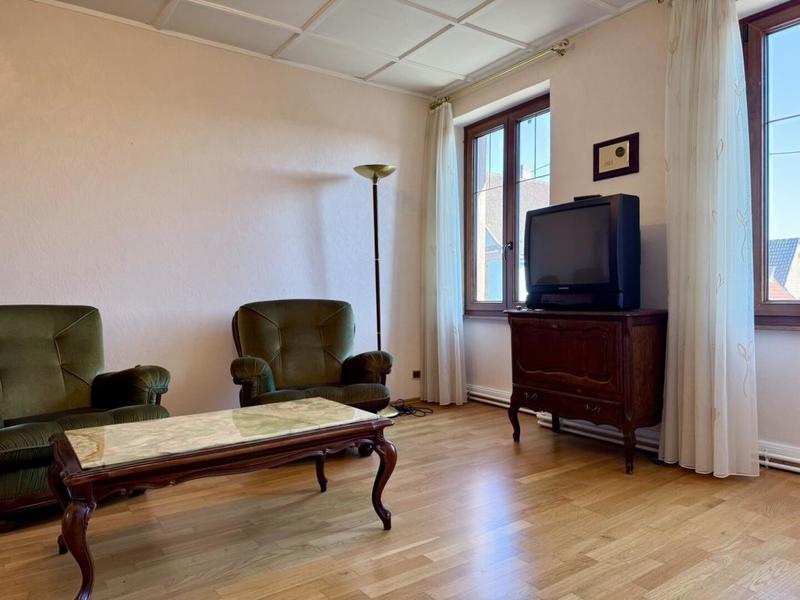 Corps de ferme - 160 m² - 8 pièces