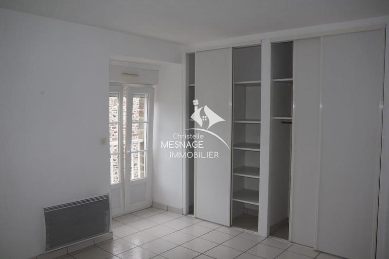 Maison en pierre - 93 m² - 4 pièces