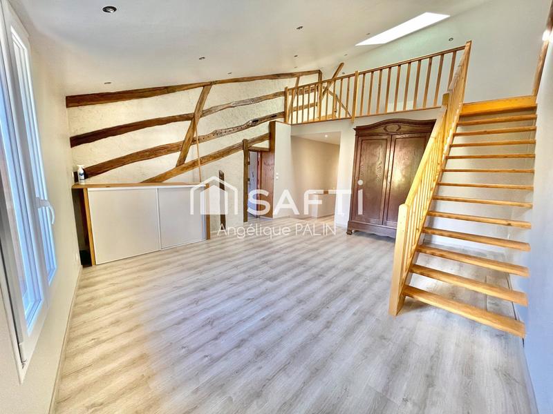 Maison - 236 m² - 8 pièces