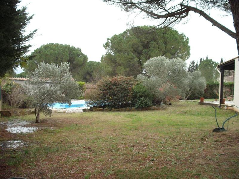 Villa - 90 m² - 5 pièces