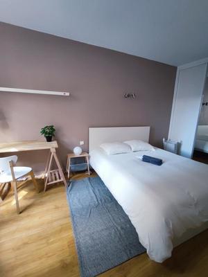 Chambre - 32 m² - 5 pièces